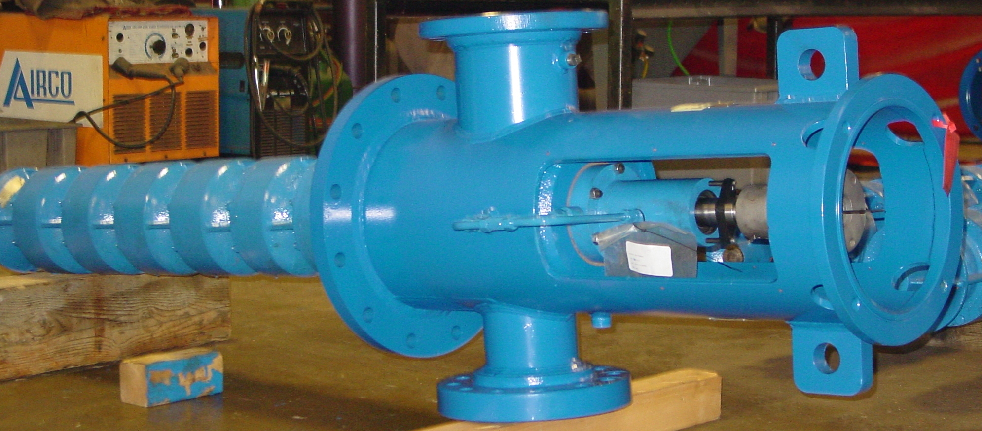 nsaa-ski-pump-1